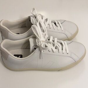 Veja Esplar extra white